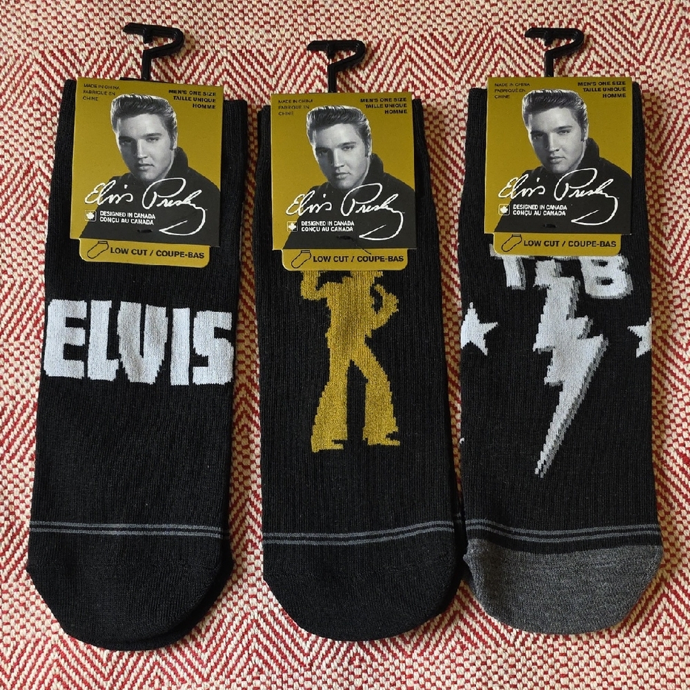 ELVIS Black and Gold Elvis Graphic Socks Set Mens One Size Fits Most